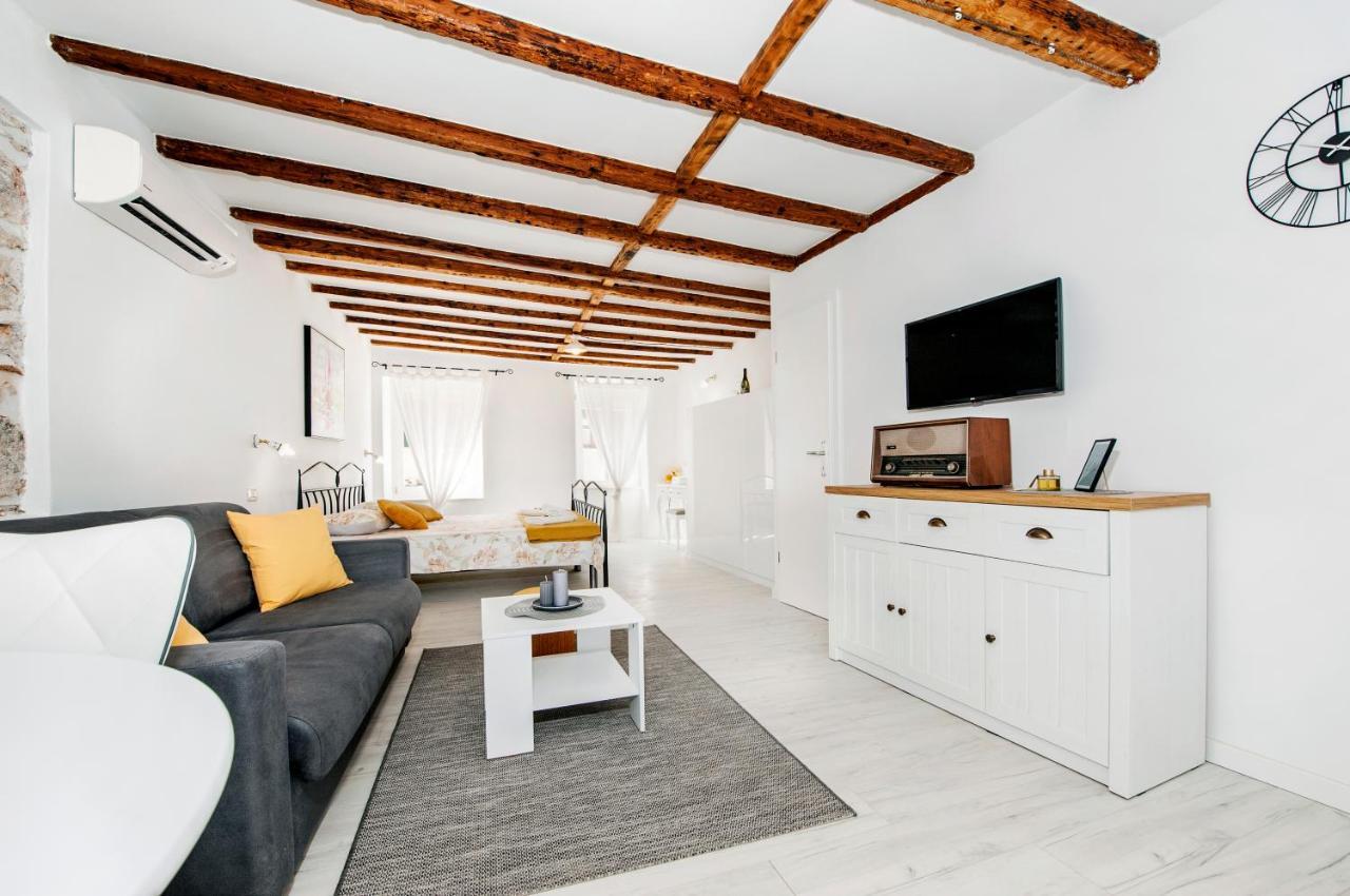 Apartment De Amicis 로비니 외부 사진