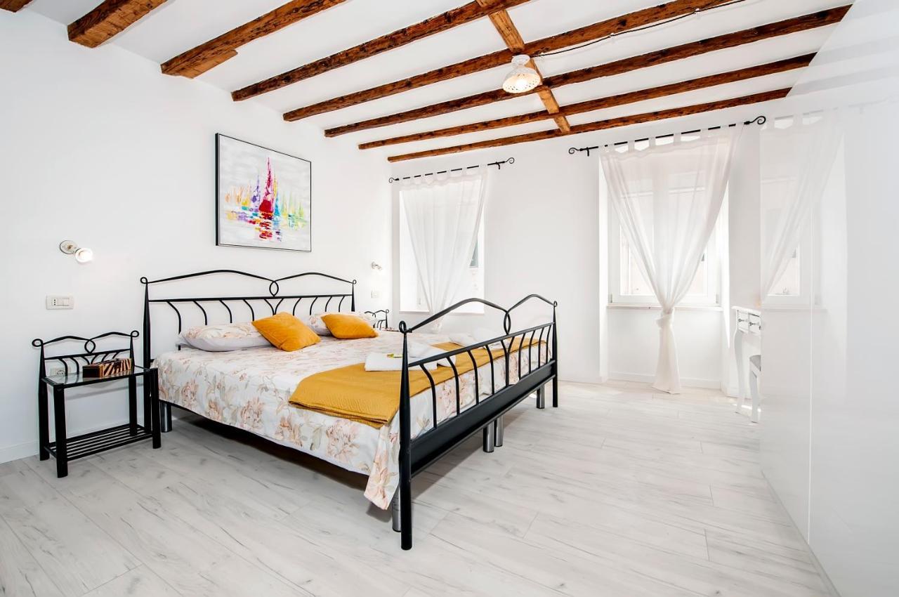 Apartment De Amicis 로비니 외부 사진